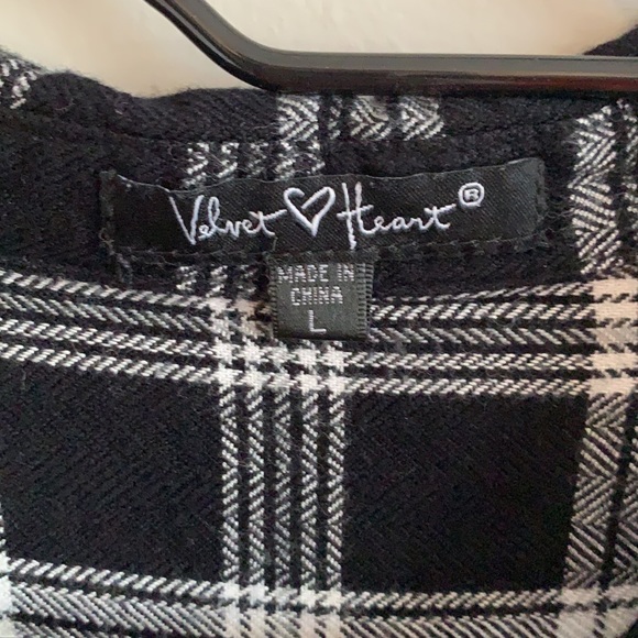 Velvet Heart shoulder Cut out Button Up - Picture 2 of 4